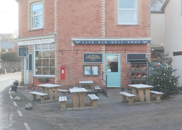 Spacious And Sunny Accommodation With Underfloor Heating Throughout